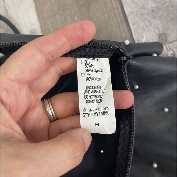 DO+BE Pearl-Studded Crop Top Black Faux Leather Ruffle Hem Y2K Whimsigoth Sz M - Picture 9 of 13